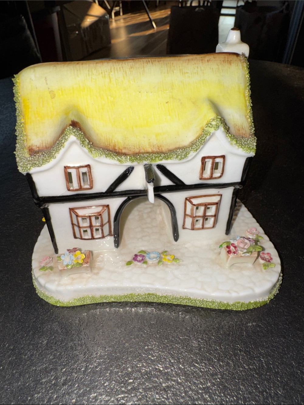 Vintage "The Coaching Inn" Cottage by Coalport Fine Bone China Made in England